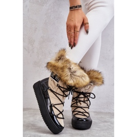 Botas femininas de neve com cadarço bege e preta Santero 1