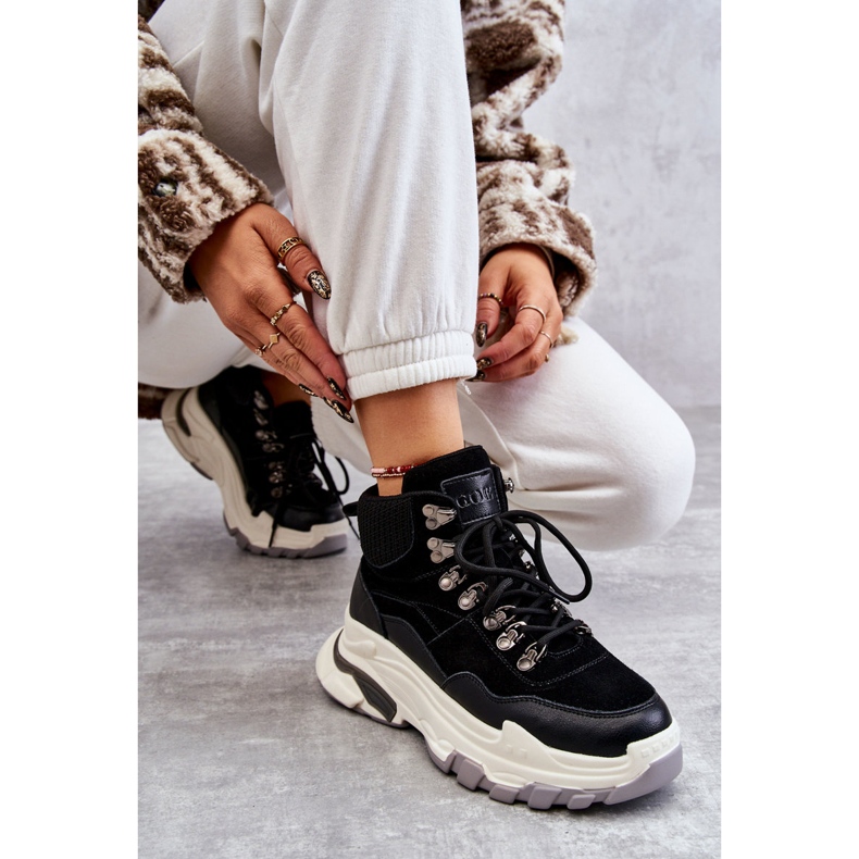 Tênis esportivo feminino GOE KK2N4098 preto 1