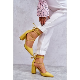 PA1 Sapatos clássicos de camurça com cadarço Amarelo Lucira 2