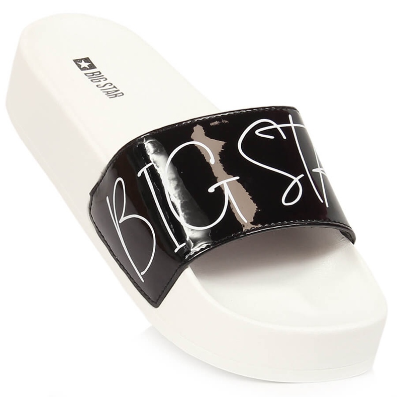 Chinelos femininos pretos laqueados na plataforma Big Star JJ274A276 1