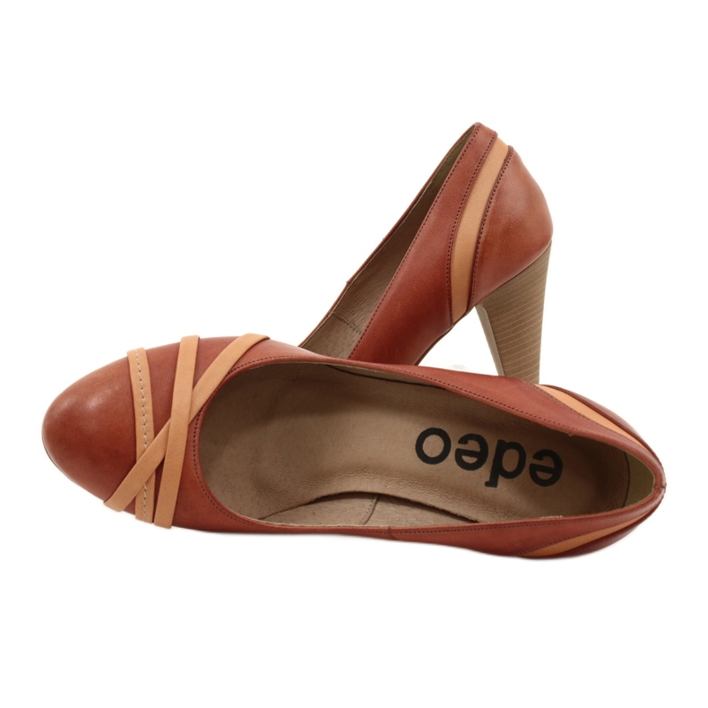 Bombas de couro feminino 1392 marrom decorado com listras de edeo 4