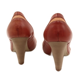 Bombas de couro feminino 1392 marrom decorado com listras de edeo castanho 3