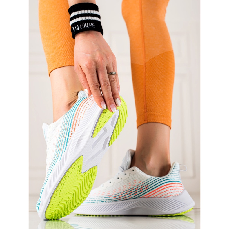 Confortáveis ​​sapatos desportivos DK branco 1