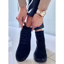 PA1 Gaten Bota preta de camurça com cadarço preto 2