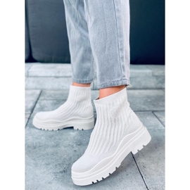 PA1 Meias cano alto Silva Bege 1