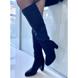PA1 Vilma Botas clássicas pretas com salto preto 1