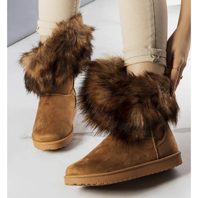 BM Botas de neve isoladas marrom com pele de Kynlee cinza 1 BM Botas de neve isoladas marrom com pele de Kynlee cinza 1