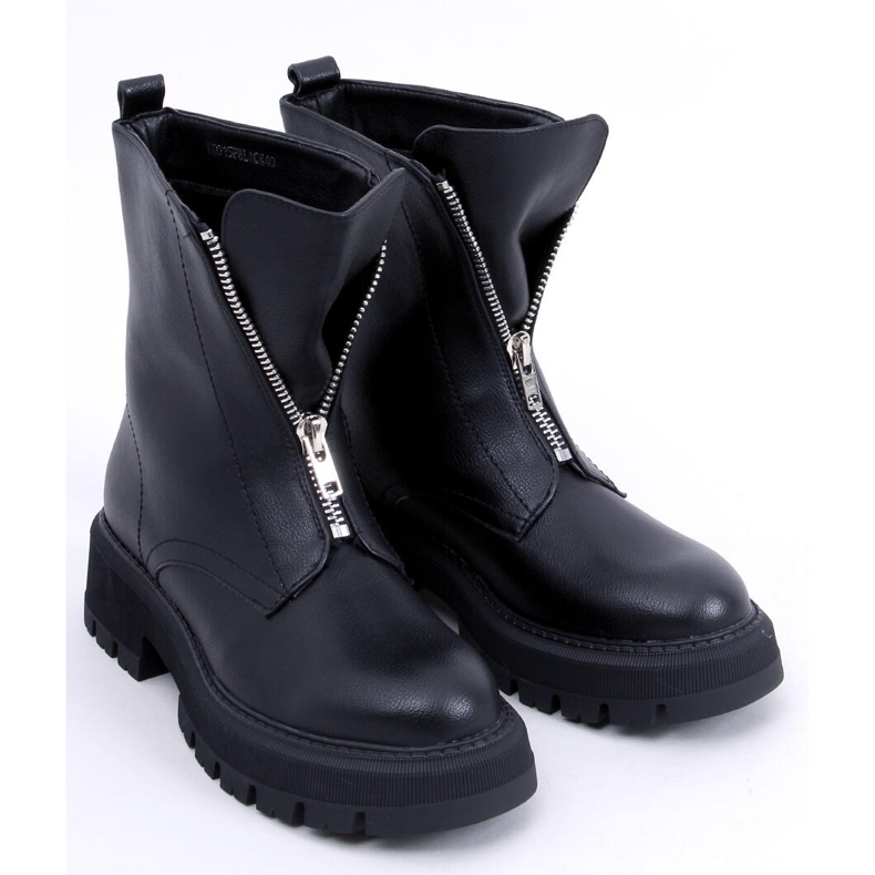 PA1 Botas militares Laura Black preto 1