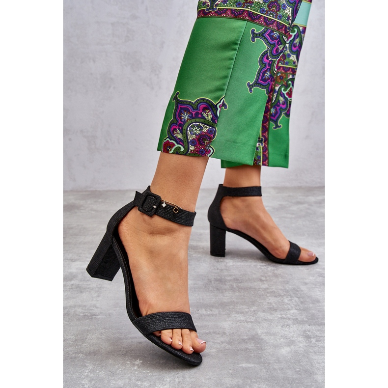 Sandálias com Salto Brilhante Preto Maxim 1