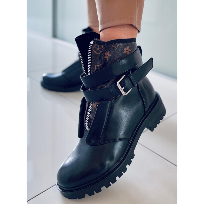 BM Botas no protetor Lovato Black preto 1