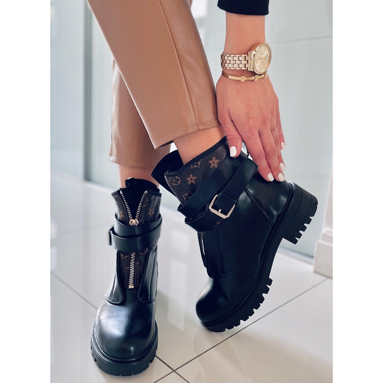 BM Botas no protetor Lovato Black preto 2