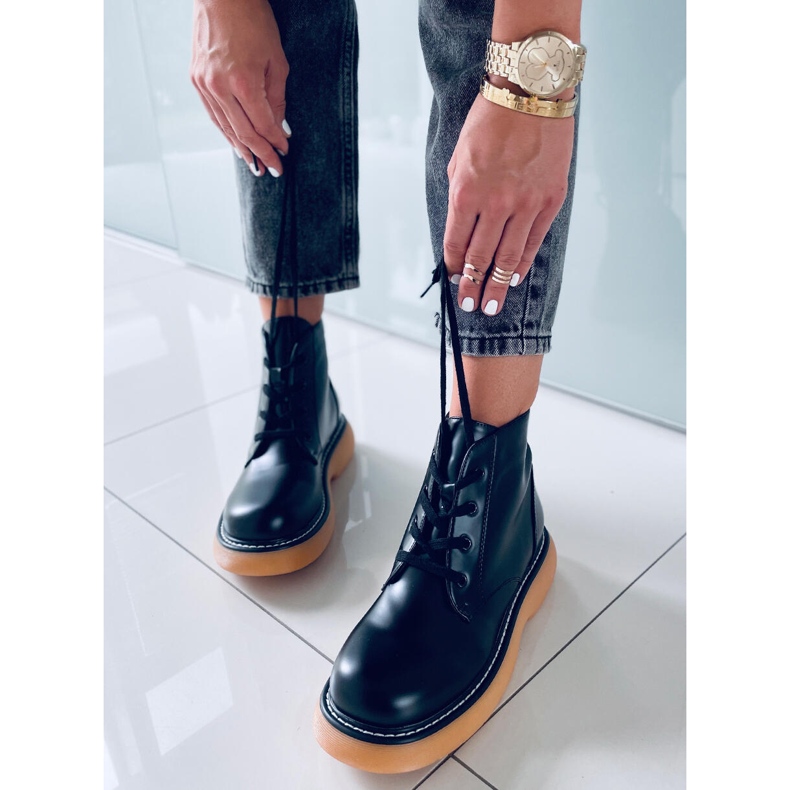 BM Bota Gaia BLACK + Y martensiaki preto 1
