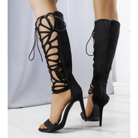 BM Sandália preta com cabedal decorativo Julio preto 1