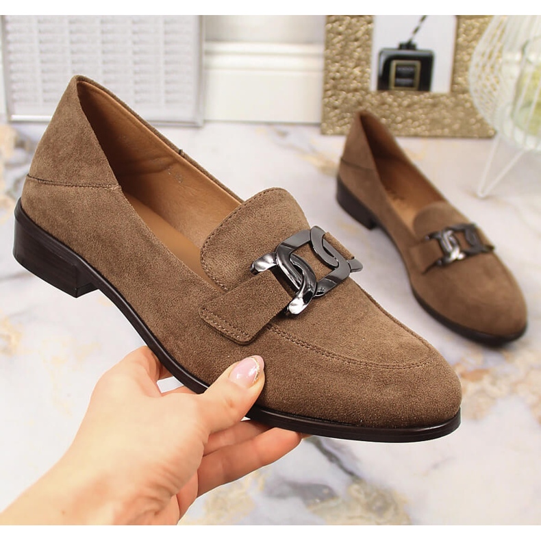 Sapatos baixos de camurça de mulher castanho Vinceza 10828 marrom 1