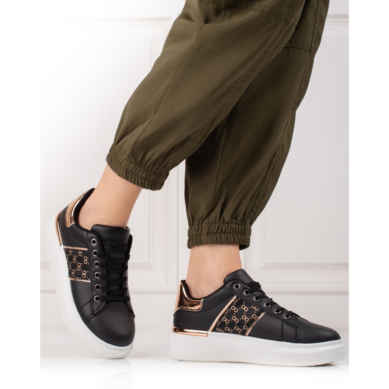 Tênis esportivo plataforma preto Shelovet 1