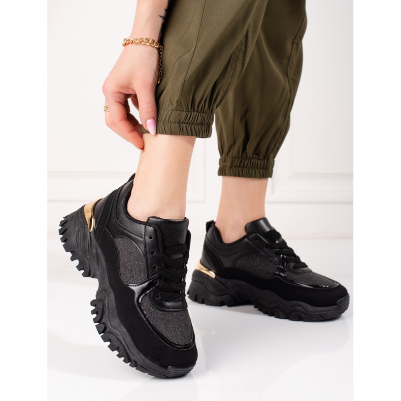 Tênis preto feminino na plataforma Shelovet 1