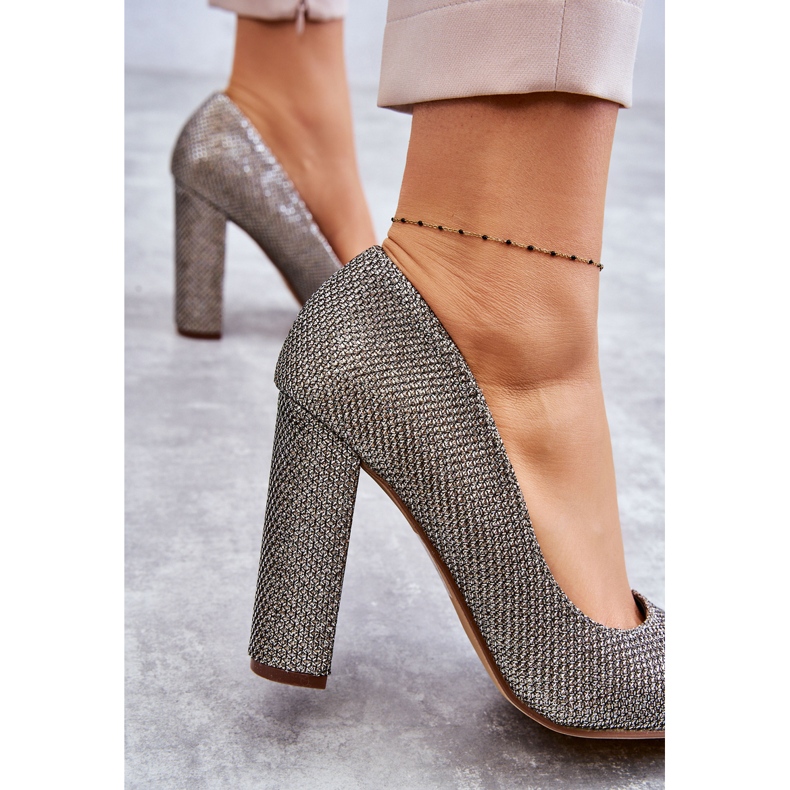 PA1 Bombas brilhantes em um salto prateado Elmira prata 2