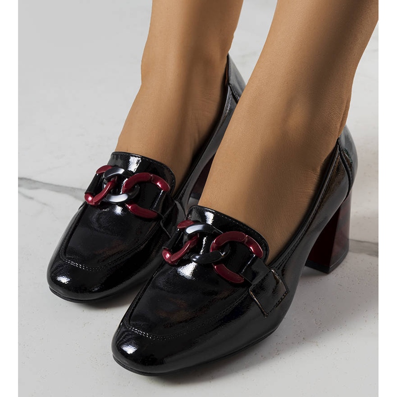 BM Sapatos lacados preto Teresa 1