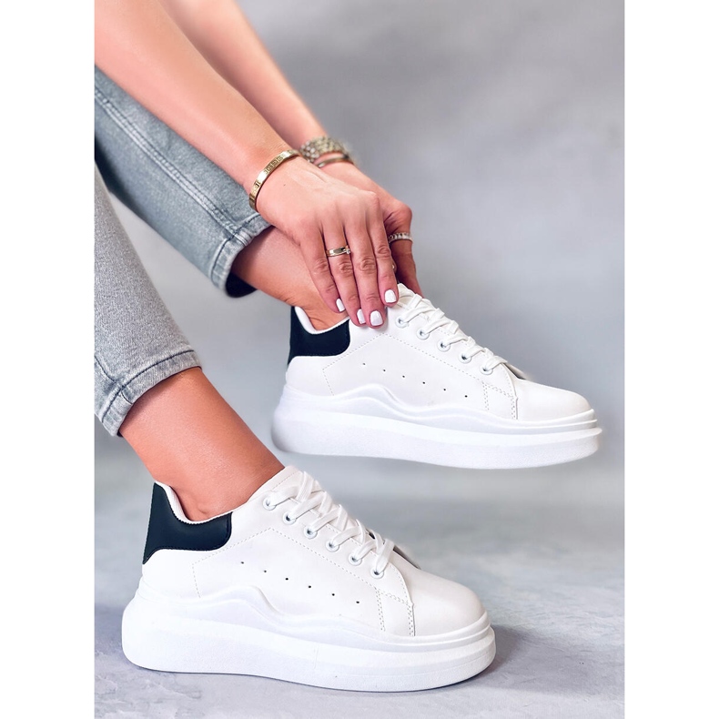 BM Sapatos desportivos de mulher Leone Black branco preto 2