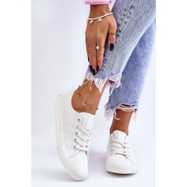 Tênis feminino bordado Big Star LL274223 branco 2