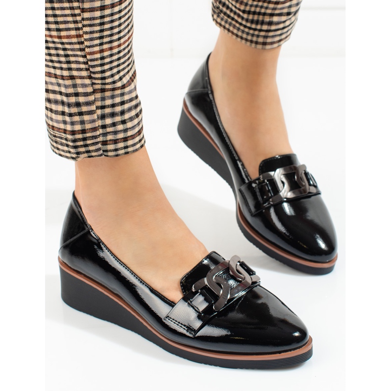 W. Potocki Sapatos lacados de mulher com cunha baixa da Potocki preto 2