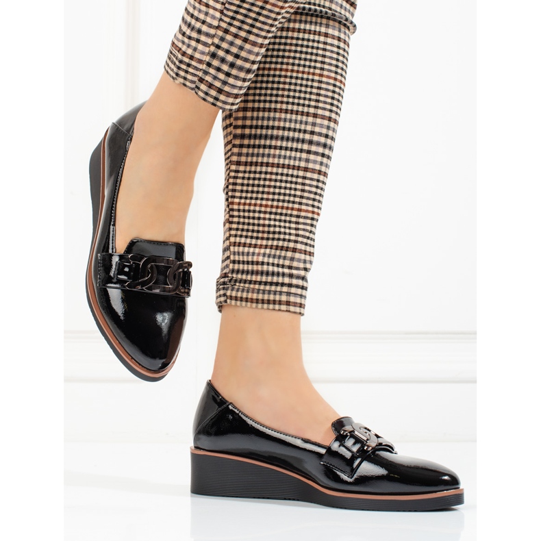 W. Potocki Sapatos lacados de mulher com cunha baixa da Potocki preto 1