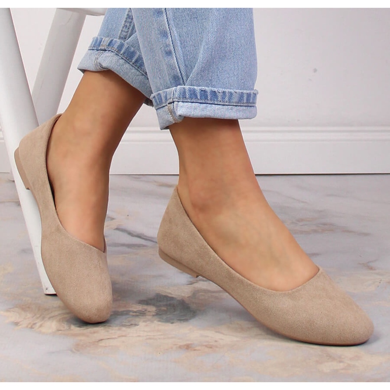 Sabrinas femininas de camurça bege eVento 9BL02-1031 2