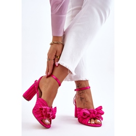 Sandálias da moda com arcos de grama alta fúcsia rosa 2 Sandálias da moda com arcos de grama alta fúcsia rosa 2