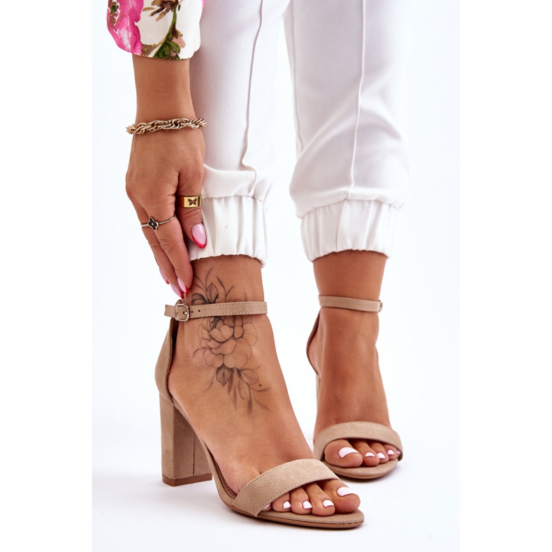 PS1 Sandálias clássicas de camurça bege Amina marrom 1