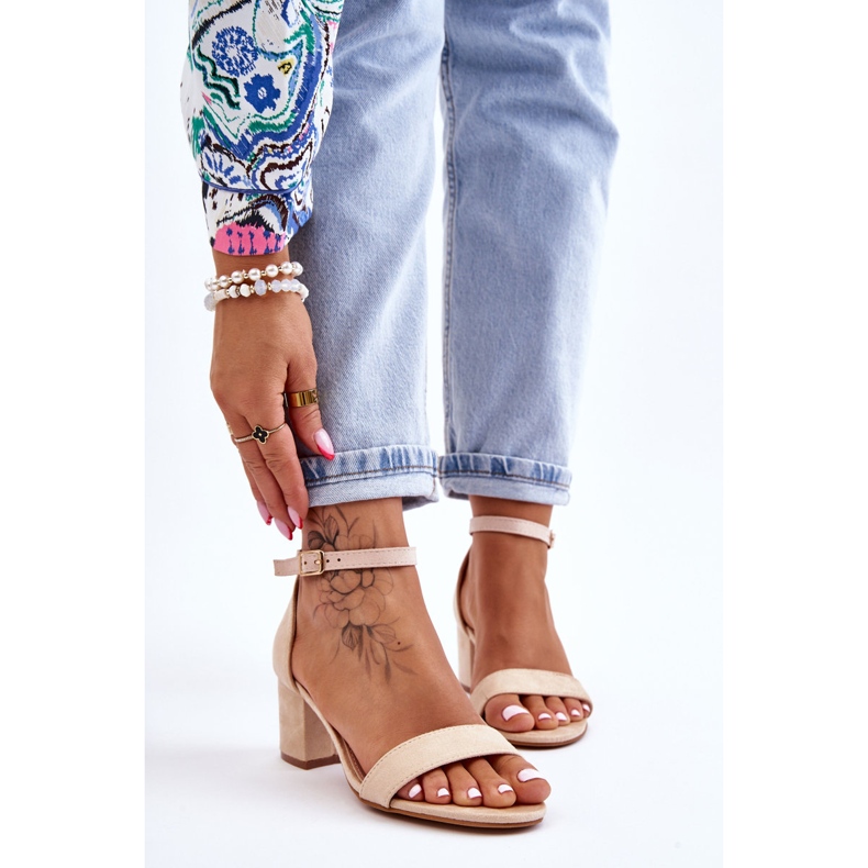 PS1 Sandália salto baixo quincy bege camurça marrom 1