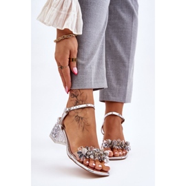 S.Barski Sandália Feminina de Salto Baixo com Enfeites Prata Benicio 1