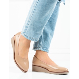 Sapatos de cunha femininos Vinceza bege 1