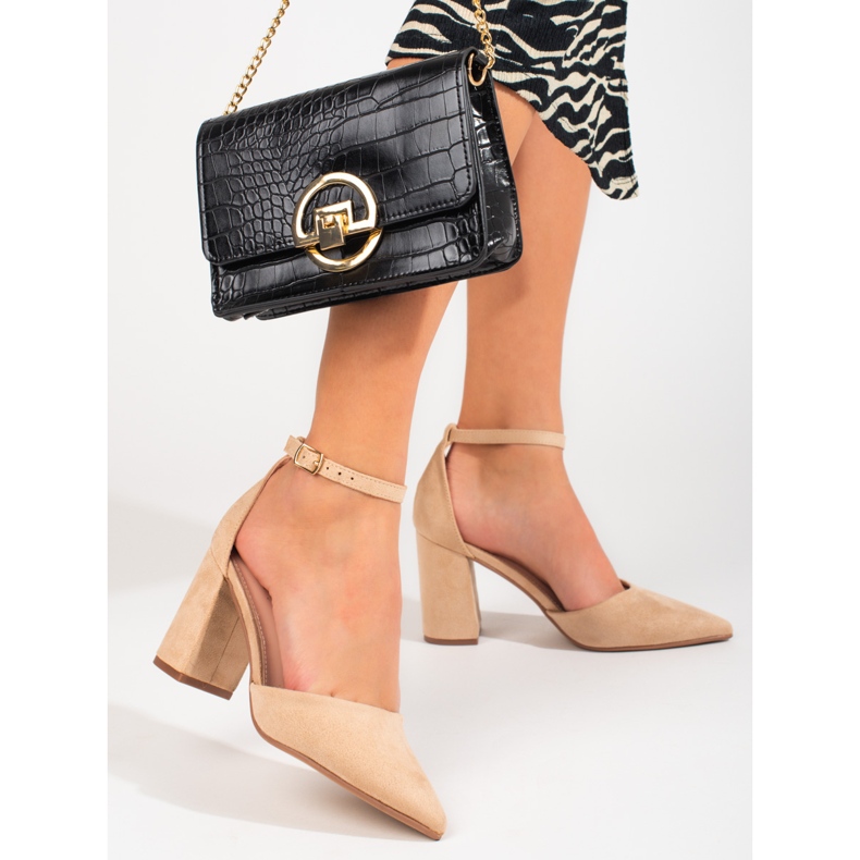 Sapatos bege de camurça Shelovet de mulher 1