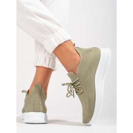 Tênis esportivo verde Shelovet 2