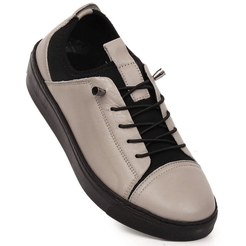 Sapatos slip-on de mulher em pele clara bege T.Sokolski W22-351 1