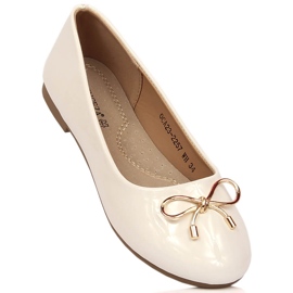 Bailarinas brancas lacadas para menina Vinceza OCA23-2257 branco 1