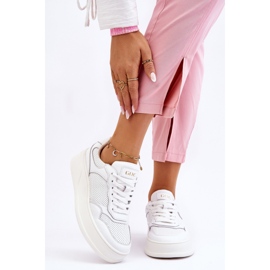 Tênis esportivo feminino confortável GOE LL2N4054 branco-bege 2
