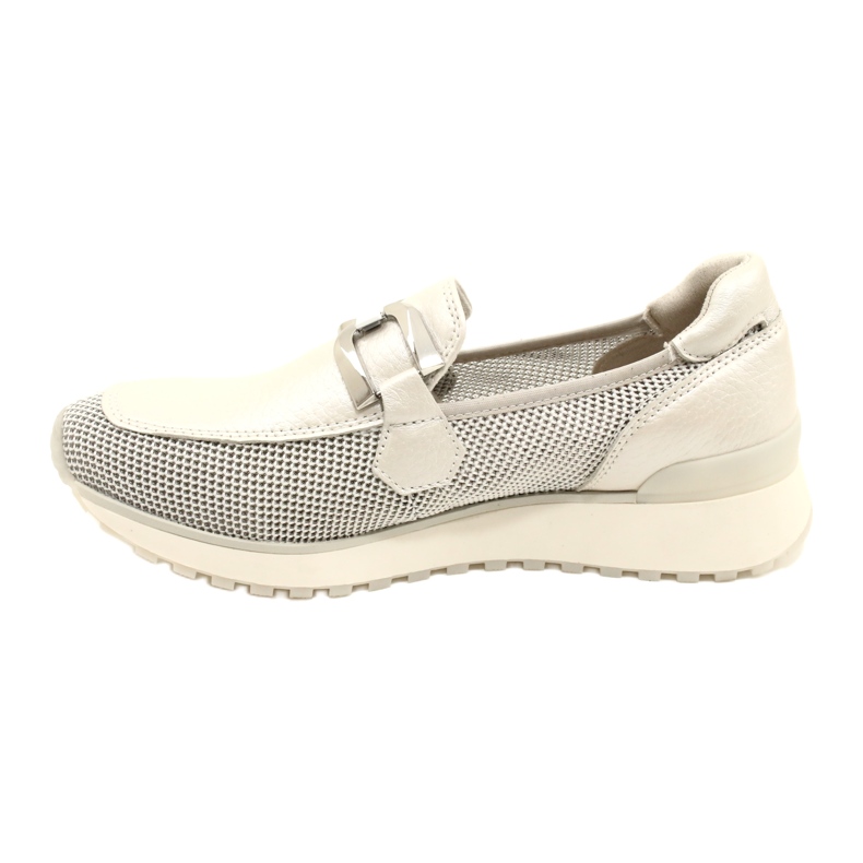 Caprice Capitice feminino mocassins de couro com decoração 9-24502-20 132 Pearl pente branco 2