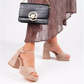 Sandália bloco de camurça bege Vinceza 1