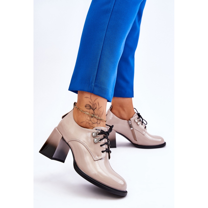 S.Barski Salto alto bege claro da moda Darren 2