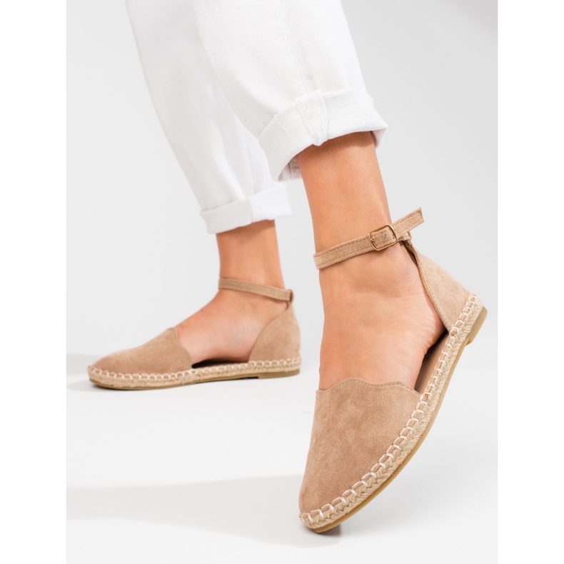 Alpercatas de mulher Vinceza com fivela bege 1