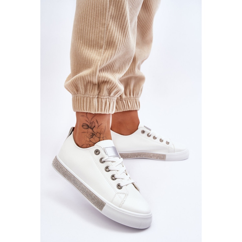 PS1 Tênis feminino baixo com jatos branco-prateado Demira 2