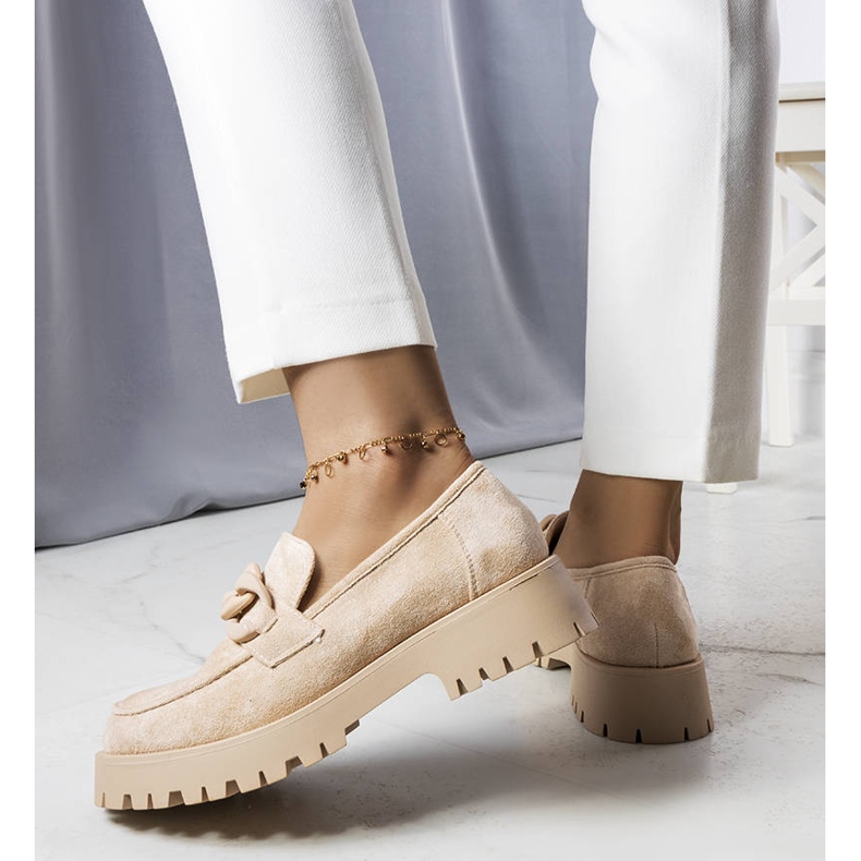 PA1 Lordes bege decorados com uma corrente Arpin 2