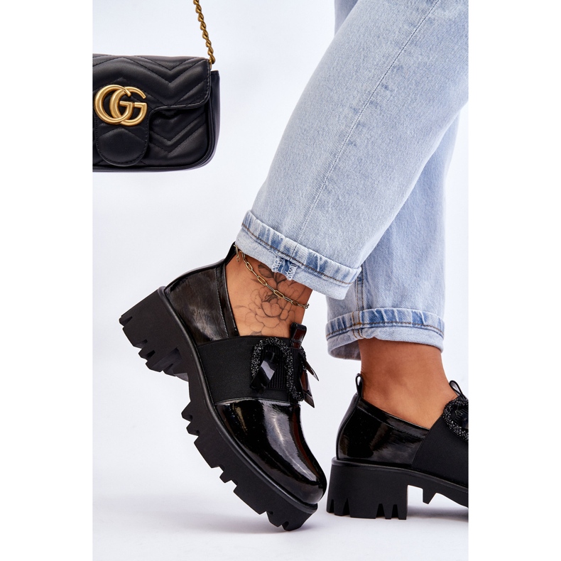 S.Barski Brogues laqueados com ornamentos preto Keily 2