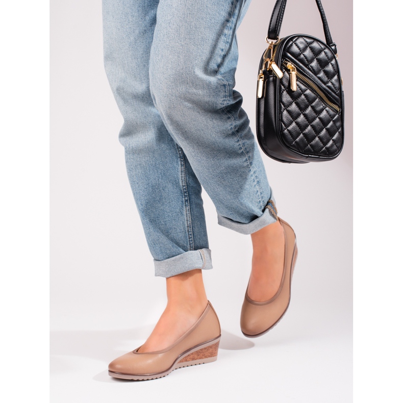 W. Potocki Sapatos de cunha bege de mulher da Potocki 2