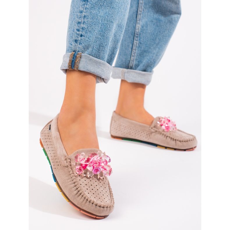 Mocassins de mulher em camurça Shelovet bege 1