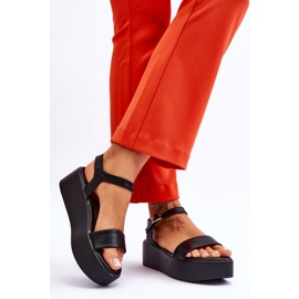 Vinceza Sandálias femininas em uma plataforma maciça preta Casen preto 2