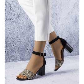 BM Patience sandália black block preto 1