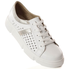 Sapatos desportivos em pele de mulher na plataforma branco Filippo DP4531 1