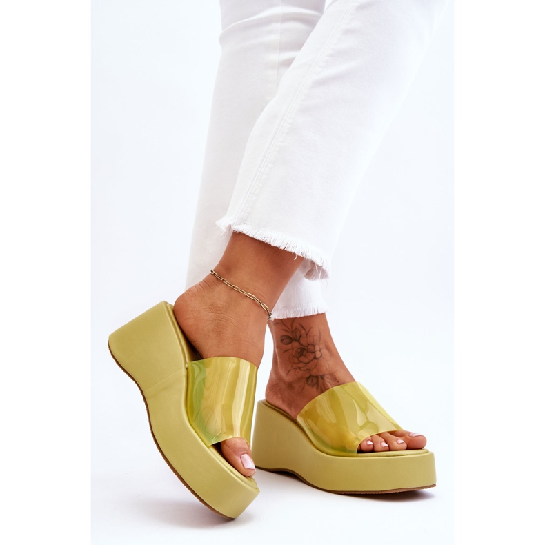 FS1 Chinelos Femininos com Cunha Transparente Verde Claro Eliane 2